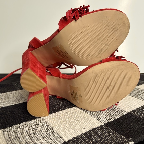 Steve Madden Women's Sass Red Suede Heels Sz 7 1/2 - Picture 4 of 4